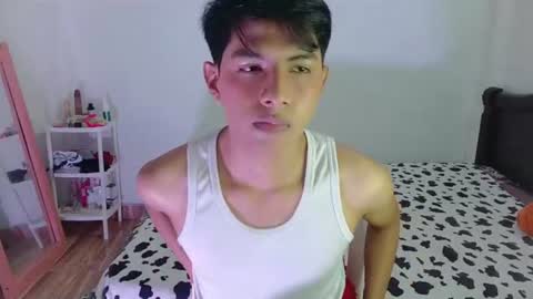phuwin online show from July 11, 2026, 8:39 am