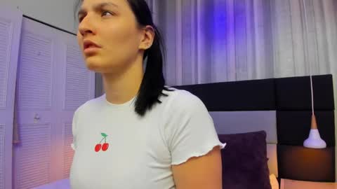 SOPHIA online show from May 21, 2026, 11:39 am