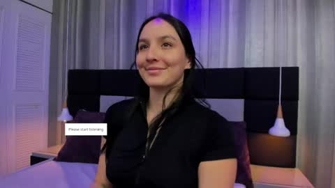 SOPHIA online show from May 28, 2026, 11:40 am