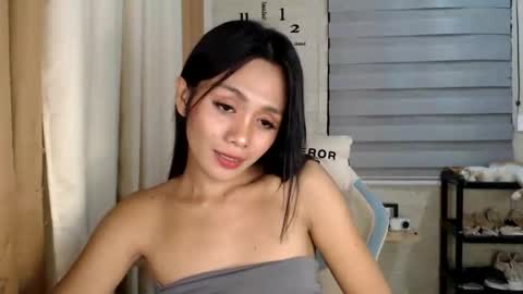 Snapshot of pia_xxx chatting on June 9, 2026, 8:53 pm Pia online show from June 9, 2026, 8:53 pm