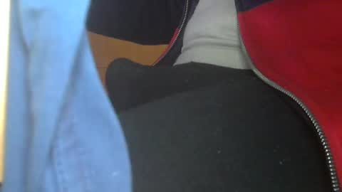 Snapshot of piceditorit chatting on January 15, 2026, 7:39 pm Piceditor online show from January 15, 2026, 7:39 pm