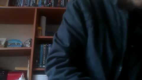 pichoun71 online show from December 6, 2024, 10:38 am