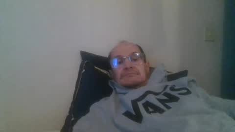 pichoun71 online show from February 8, 2025, 9:24 am