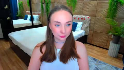 Snapshot of pieceofinspiration chatting on May 6, 2026, 4:34 pm Emelie online show from May 6, 2026, 4:34 pm