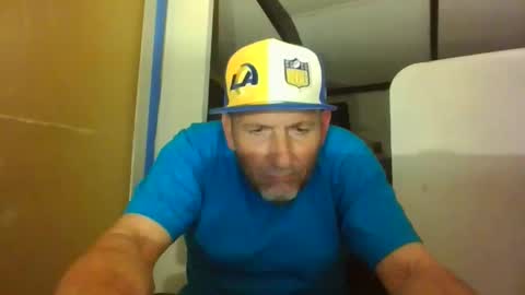 pierce702420 online show from April 18, 2026, 8:07 am