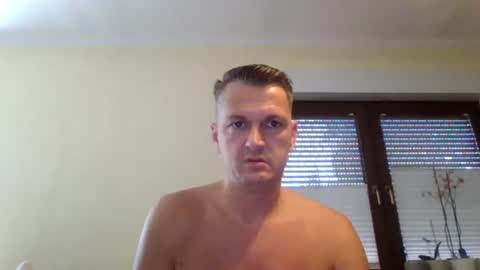 Snapshot of piercingsxxx chatting on July 4, 2026, 12:11 pm piercingsxxx online show from July 4, 2026, 12:11 pm