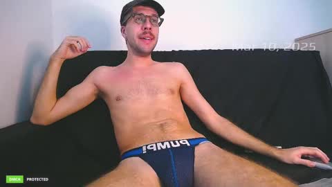 Snapshot of pierre_lucaxxx chatting on March 11, 2025, 3:48 am Luca Follow Me twitter - PierreLucaXXX fansly online show from March 11, 2025, 3:48 am
