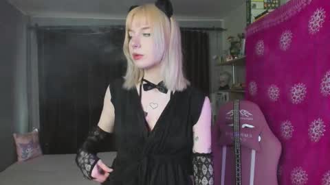 Snapshot of piginnya chatting on September 20, 2025, 12:17 pm piginnya online show from September 20, 2025, 12:17 pm