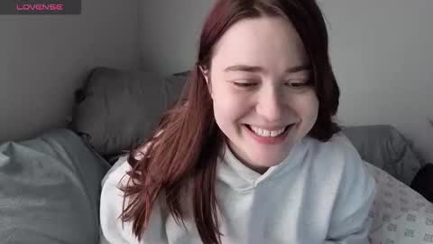 Snapshot of pillogoddess chatting on January 14, 2026, 8:58 pm PilloGoddess online show from January 14, 2026, 8:58 pm