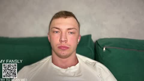 Snapshot of pimple_gang chatting on June 1, 2026, 1:18 am Sasha online show from June 1, 2026, 1:18 am