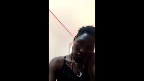 Snapshot of pinah1997 chatting on January 14, 2026, 12:22 pm pinah1997 online show from January 14, 2026, 12:22 pm