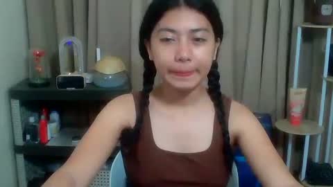 Snapshot of pinay_aangel chatting on March 27, 2026, 2:06 am pinay_aangel online show from March 27, 2026, 2:06 am