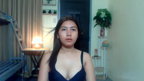 Snapshot of pinay_aangel chatting on June 2, 2026, 4:58 am pinay_aangel online show from June 2, 2026, 4:58 am
