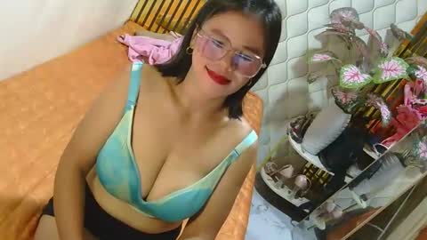 IM FLOR online show from May 29, 2026, 8:45 am