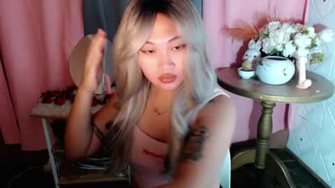 Jen online show from July 7, 2026, 4:55 pm