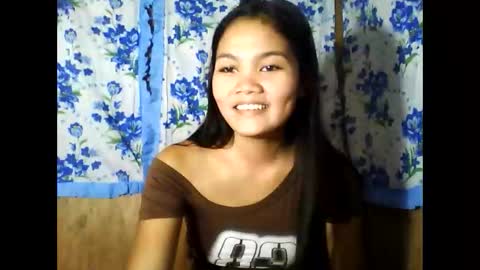 pinay_just18th online show from April 28, 2026, 2:27 am