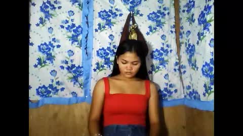pinay_just18th online show from April 28, 2026, 10:37 pm
