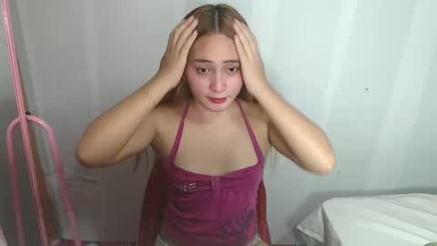 Snapshot of pinay_paola chatting on November 29, 2025, 8:28 am Paola online show from November 29, 2025, 8:28 am