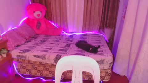 pinay_shawnx online show from December 27, 2024, 8:24 am