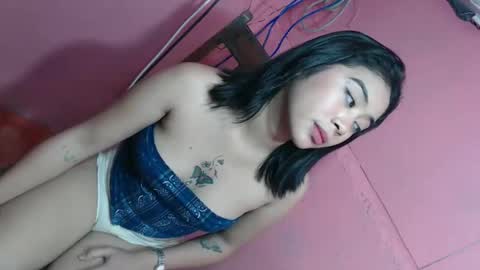 Snapshot of pinay_shinexxx chatting on June 3, 2026, 10:59 pm pinay_shinexxx online show from June 3, 2026, 10:59 pm