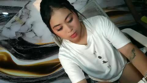 Snapshot of pinay_shinexxx chatting on June 22, 2026, 9:17 am pinay_shinexxx online show from June 22, 2026, 9:17 am