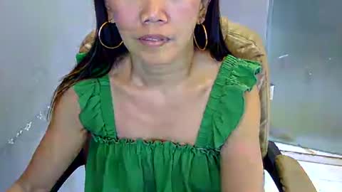 Snapshot of pinayextacy04 chatting on August 5, 2026, 6:38 am pinayextacy04 online show from August 5, 2026, 6:38 am
