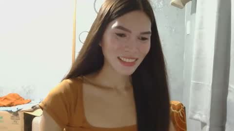Snapshot of pinayjessaxxx chatting on February 16, 2026, 10:33 am pinayjessaxxx online show from February 16, 2026, 10:33 am