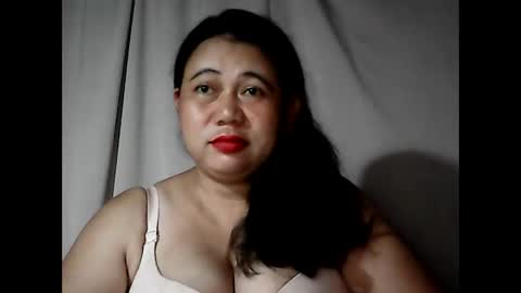 pinaymama12345 online show from October 4, 2025, 10:41 pm