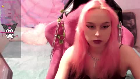 Nancy online show from February 16, 2025, 8:11 pm