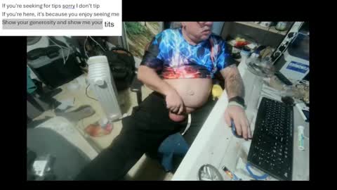 pini_z online show from January 17, 2025, 10:56 pm