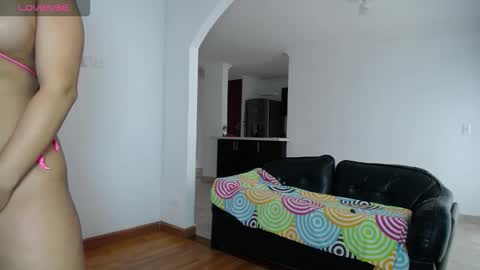 tiffany online show from November 11, 2025, 9:48 pm