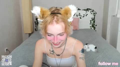 Snapshot of pink_lila18 chatting on October 6, 2025, 8:56 am pink_lila18 online show from October 6, 2025, 8:56 am