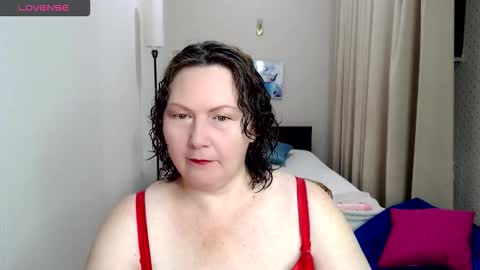 Katie online show from October 12, 2025, 4:39 pm