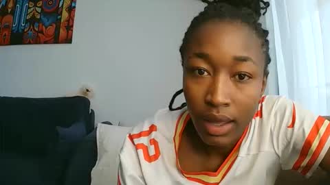 Snapshot of pinkaura_ chatting on January 14, 2026, 8:20 am PinkyAura online show from January 14, 2026, 8:20 am