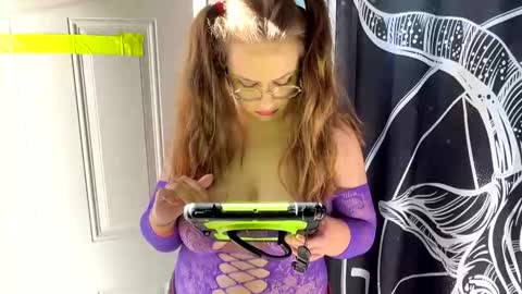 pinkcandi333 online show from February 17, 2026, 5:41 pm