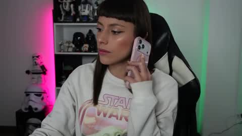 Emily online show from April 19, 2026, 6:21 pm