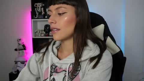 Emily online show from April 27, 2026, 8:18 pm