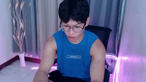Snapshot of pinkcock_froi chatting on June 10, 2026, 3:39 am froi online show from June 10, 2026, 3:39 am