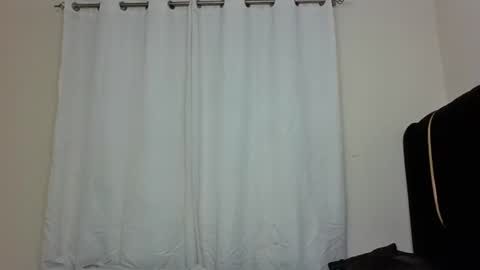 Snapshot of pinkie_ponny chatting on March 9, 2025, 7:45 am Pinkie online show from March 9, 2025, 7:45 am