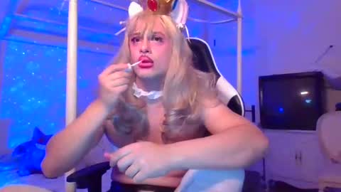 Snapshot of pinkpillbambi chatting on January 16, 2025, 4:07 am pinkpillbambi online show from January 16, 2025, 4:07 am