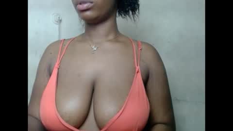 pinkxsugar online show from September 14, 2025, 6:07 pm