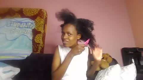 pinky_cockoo online show from July 16, 2026, 7:58 am