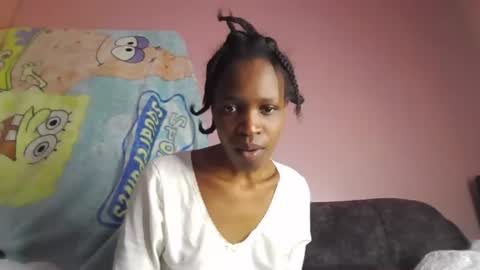pinky_cockoo online show from July 24, 2026, 8:12 am