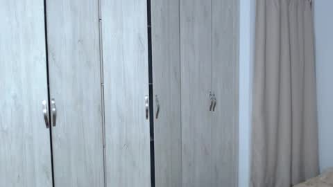 pinky_f00x online show from September 26, 2025, 12:36 am