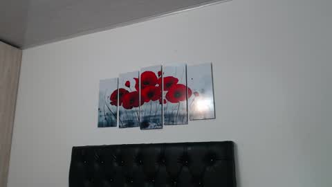 pinky_f00x online show from October 3, 2025, 11:02 pm