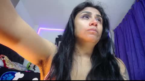 VIOLETA LOPEZ online show from September 10, 2025, 1:00 pm