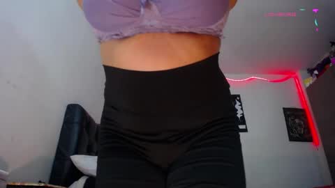 VIOLETA LOPEZ online show from April 19, 2026, 12:00 am