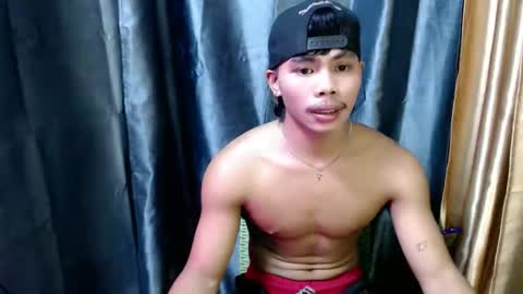 pinoy_fuckboy69 online show from April 19, 2026, 11:09 am