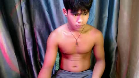Snapshot of pinoy_shyboy69 chatting on April 27, 2026, 2:31 am pinoy_shyboy69 online show from April 27, 2026, 2:31 am