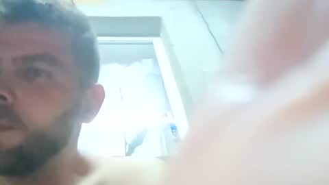 pinzarumarian70 online show from September 14, 2025, 5:45 pm